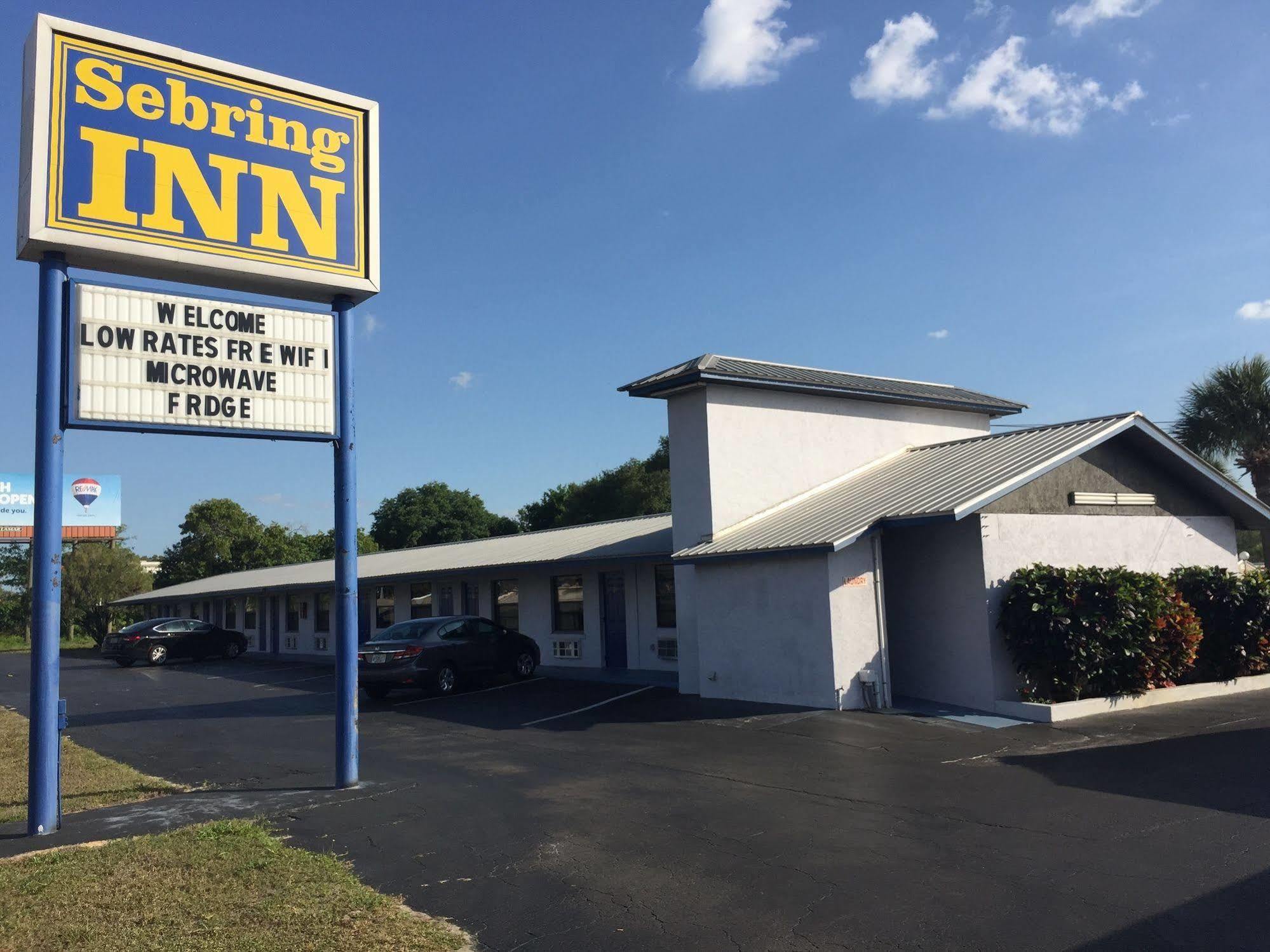 Sebring Inn Екстериор снимка