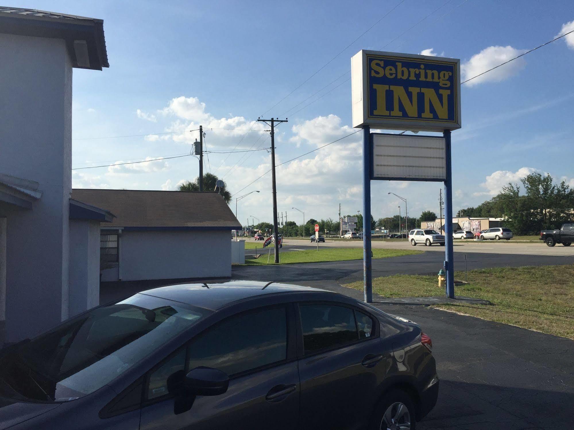 Sebring Inn Екстериор снимка
